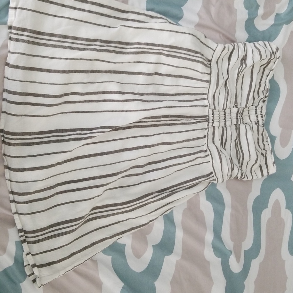 Strapless sundress with pockets